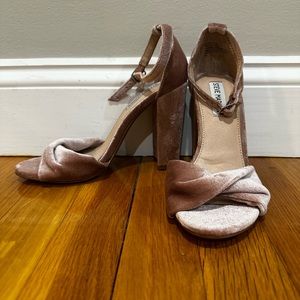 Steve Madden Pink Velvet Heels Size 7